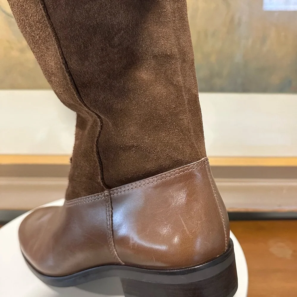 🌸VINCE CAMUTO 🌸 Selpisa Knee High Boot Dark Brown Size: 8.5M